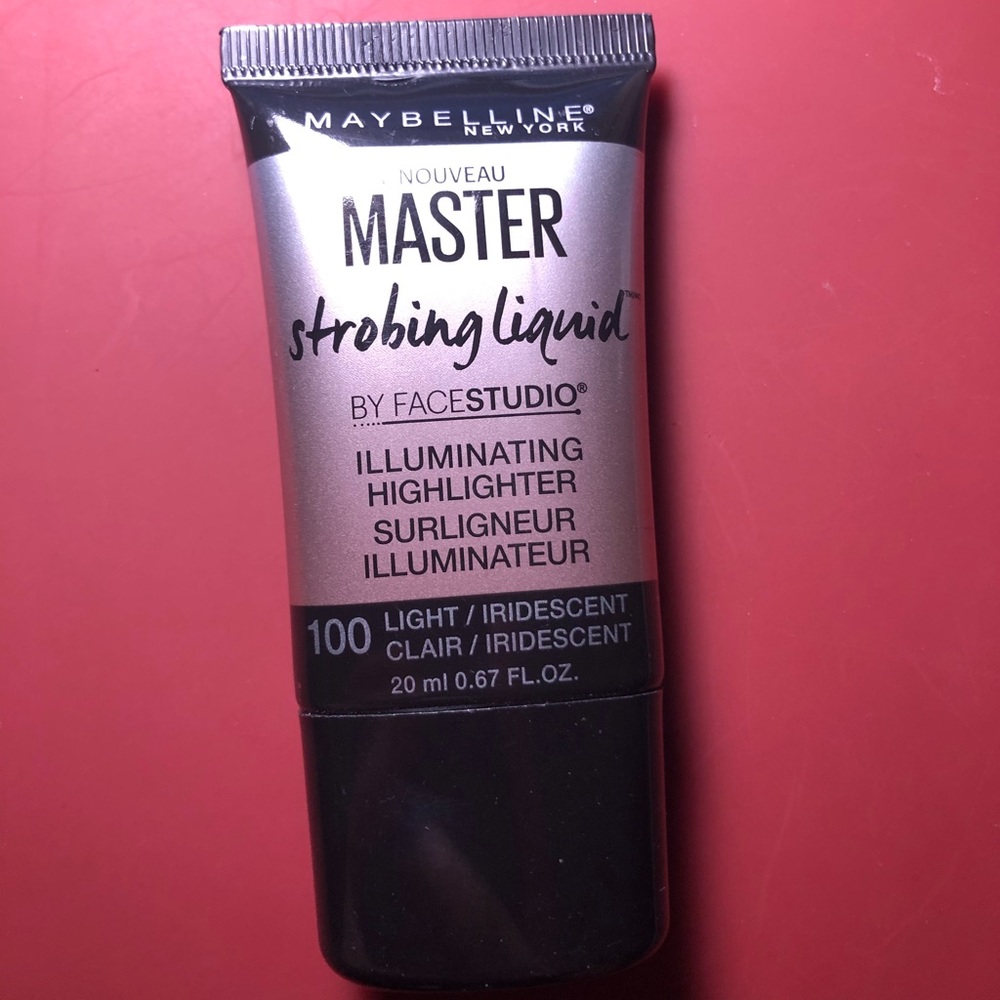Maybelline master strobing light